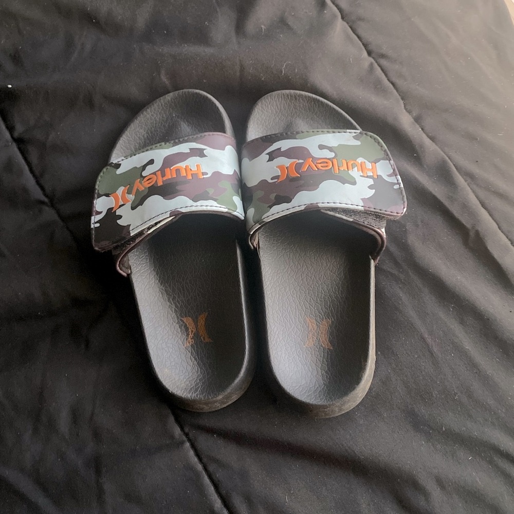 Little Boy’s Hurley Slides